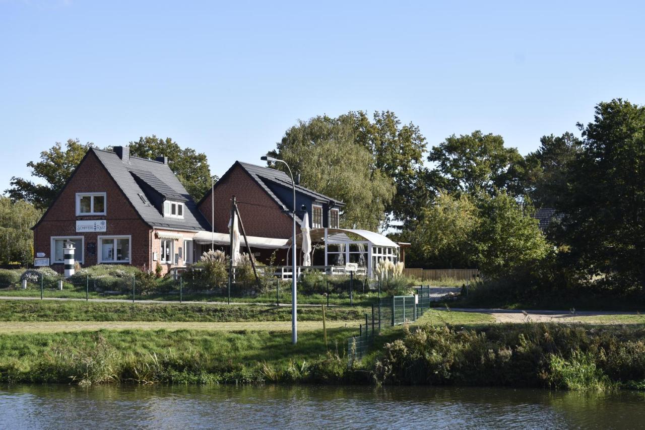 Pension Zur Schleuse Garni Am Elbe Luebeck - Kanal In Witzeeze Exterior foto
