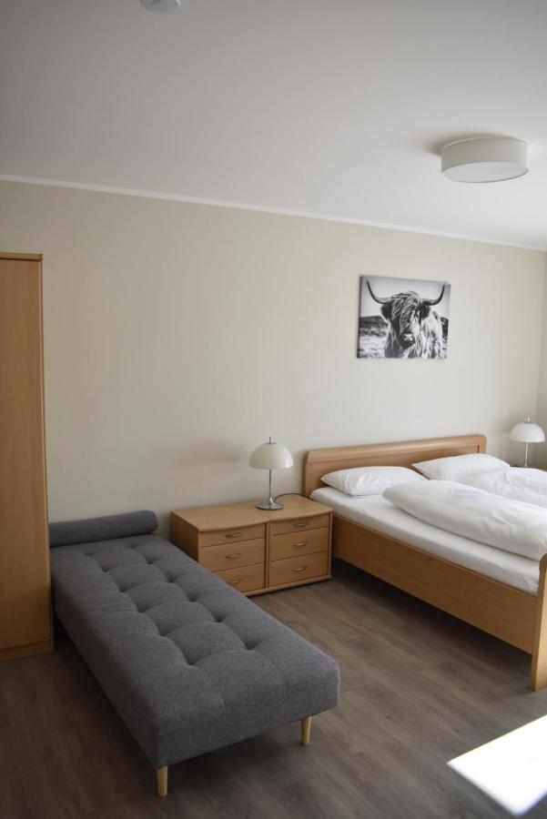 Pension Zur Schleuse Garni Am Elbe Luebeck - Kanal In Witzeeze Exterior foto